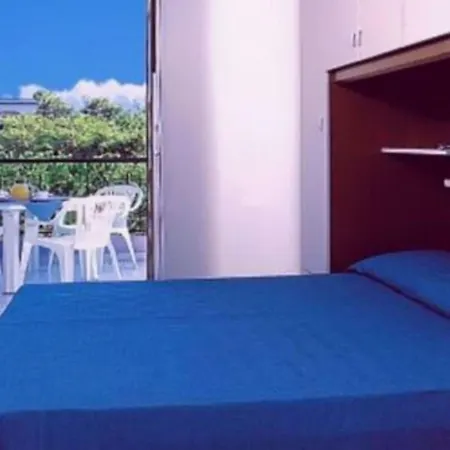 Appartement Charming With Terrace