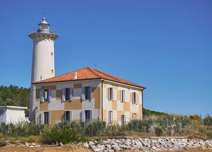 Charming With Terrace 公寓 *